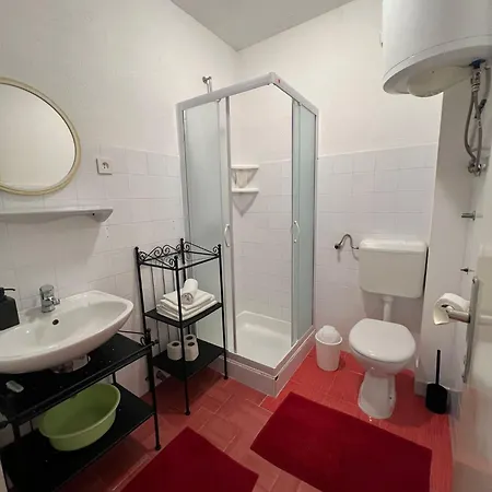 Appartamento Apartments Baska Voda