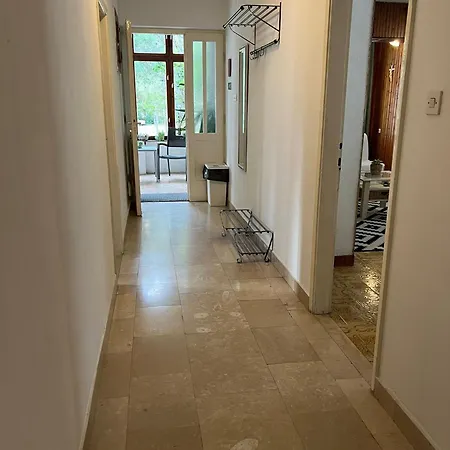 Apartments Baska Voda Апартаменты Башка-Вода